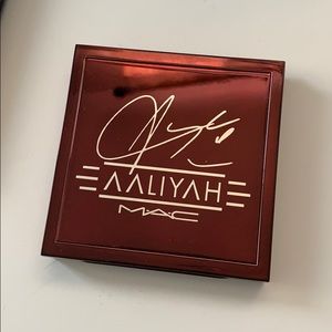 MAC Aaliyah Eyeshadow Mini